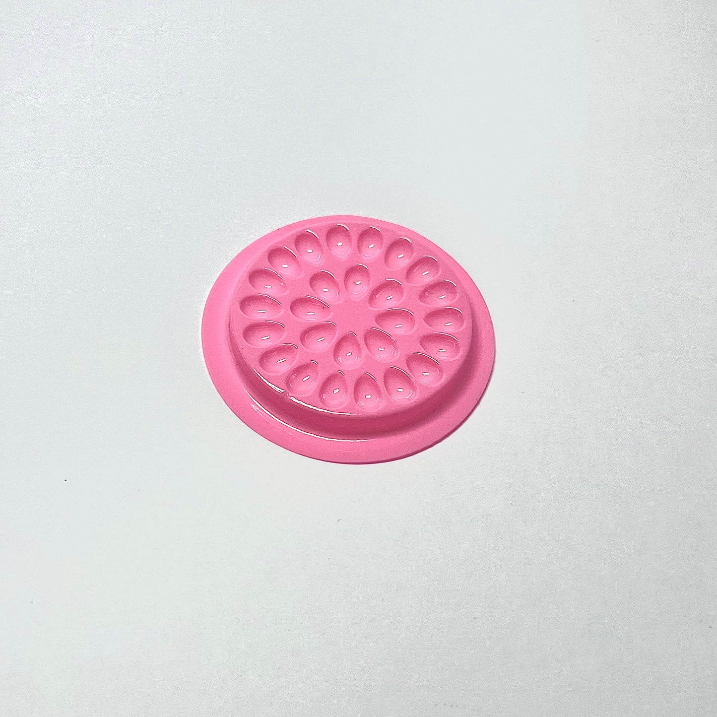 Disposable glue palette